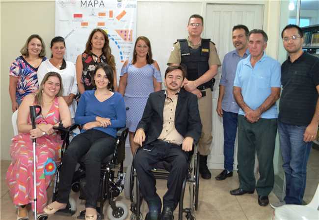 Reunião vagas estacionamento idosos e deficientes físicos Manhuaçu